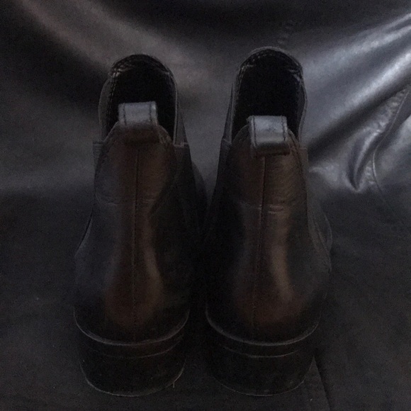 Leather boots - Picture 3 of 3